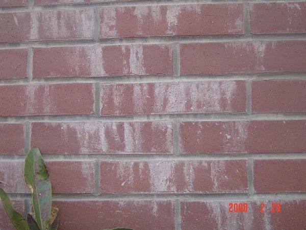 外墙涂料如何防止泛碱【河南真石漆厂家知识讲堂】